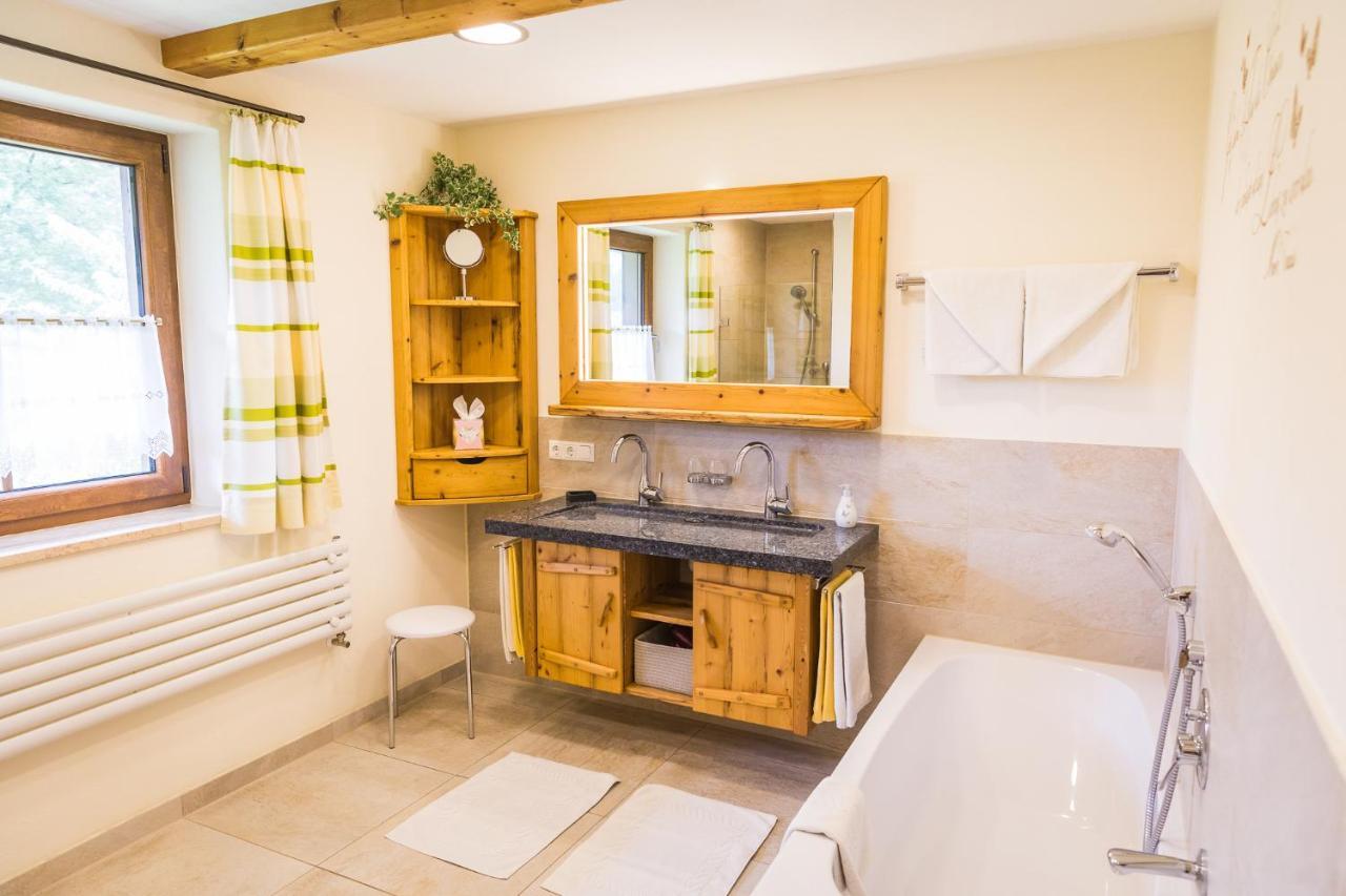 רוהפולדינג Ferienhaus Eva Inkl. Chiemgaukarte מראה חיצוני תמונה